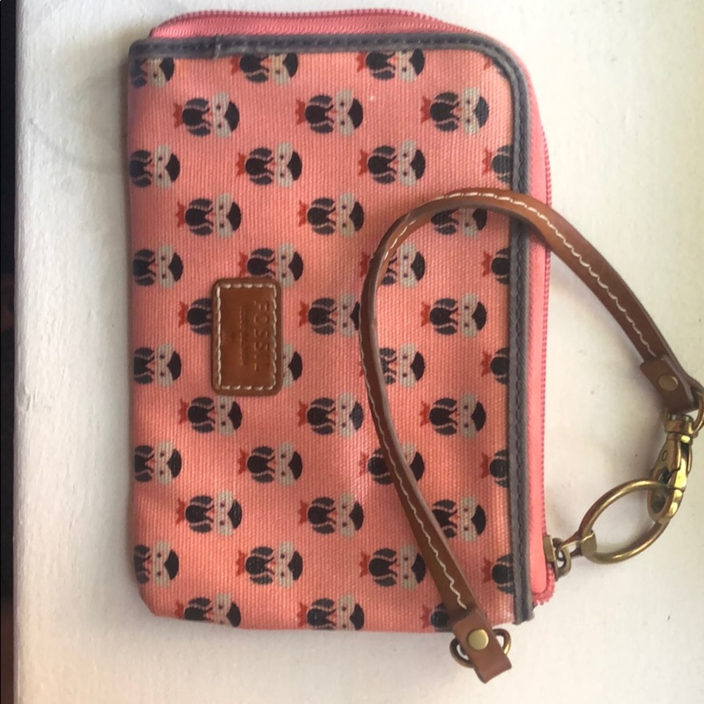 Fossil wristlet
